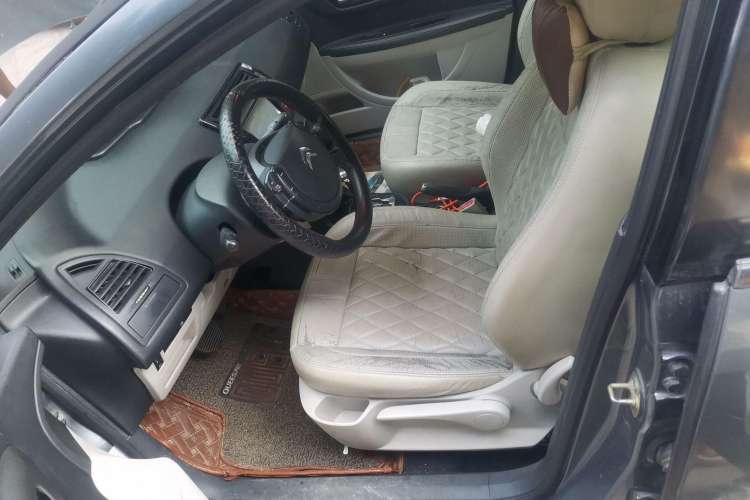 Used Citroen C-Quatre 2012 Sedan 1.6L Automatic Prestige Model Left Front Seat