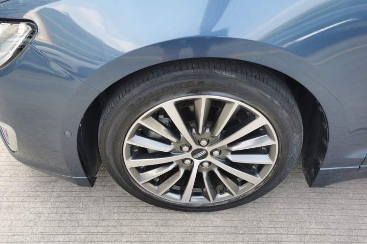 Used Lincoln MKZ 2019 2.0T Luxury Edition China VI Standard