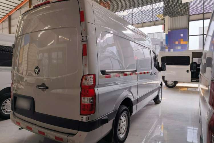 Used Foton Toano 2023 2.0T Manual Jixiang Van Long Wheelbase Mid-Height Rear Single Tire 3-Seater
