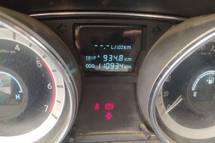 Used Foday Lion F22 2015 2.4L Two-Wheel-Drive Gasoline Standard Version 4G69S4N