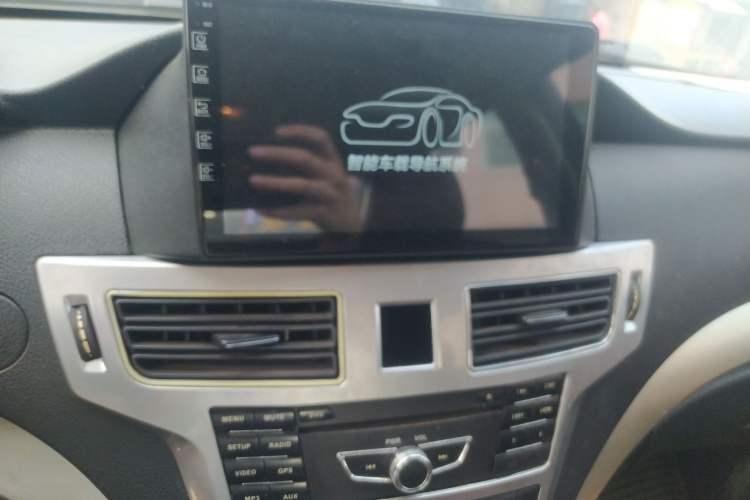 Used Foday Lion F22 2015 2.4L Two-Wheel-Drive Gasoline Standard Version 4G69S4N