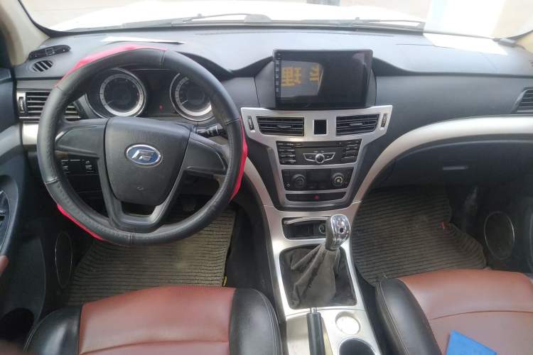 Used Foday Lion F22 2015 2.4L Two-Wheel-Drive Gasoline Standard Version 4G69S4N