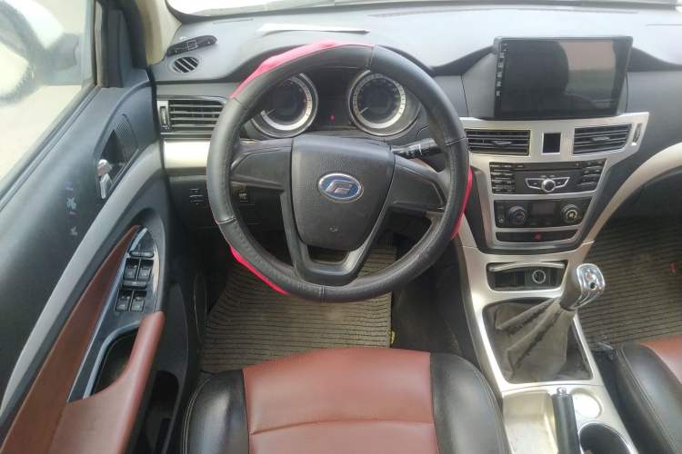 Used Foday Lion F22 2015 2.4L Two-Wheel-Drive Gasoline Standard Version 4G69S4N