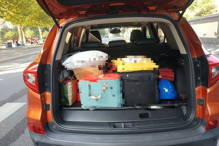 Used BYD Song New Energy 2017 Song DM 1.5TID All-Wheel Drive Luxury Model Trunk