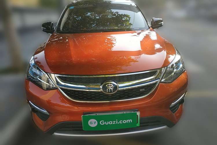 Used BYD Song New Energy 2017 Song DM 1.5TID All-Wheel Drive Luxury Model Front