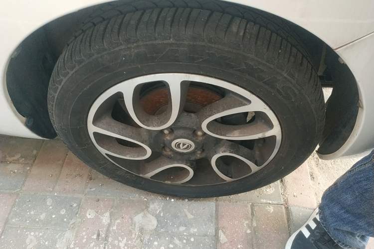 Used Changan Benni 2015 1.4L IMT Luxury Model China IV
