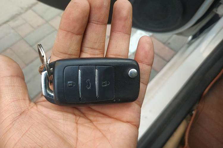 Used Changan Benni 2015 1.4L IMT Luxury Model China IV
