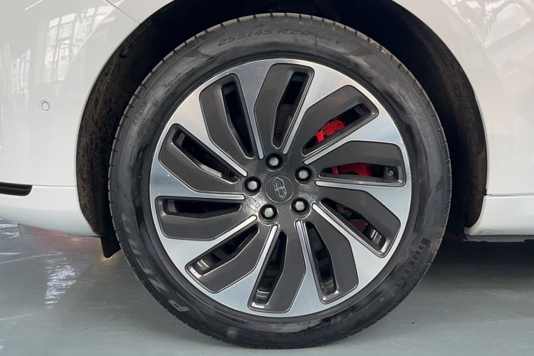 Used Hima AITO M5 2022 Extended-Range Four-Wheel Drive Performance Version
