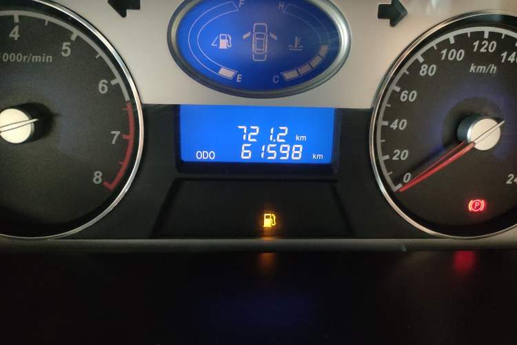 Used Geely Auto Classic Emgrand 2012 Hatchback 1.5L Manual Chao Yue Huimin Model