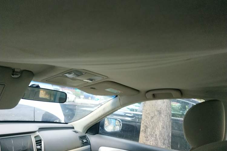 Used Dongfeng Aeolus A60 2014 1.6L Automatic Luxury Model