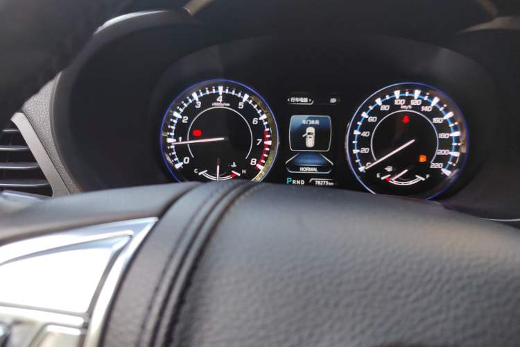 Used CHANGAN CS95 2017 2.0T Four-Wheel Drive ZhiZun Edition