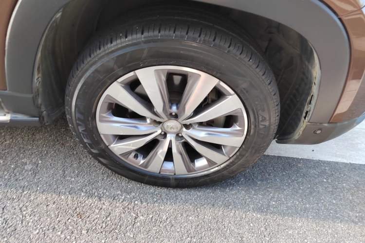 Used CHANGAN CS95 2017 2.0T Four-Wheel Drive ZhiZun Edition