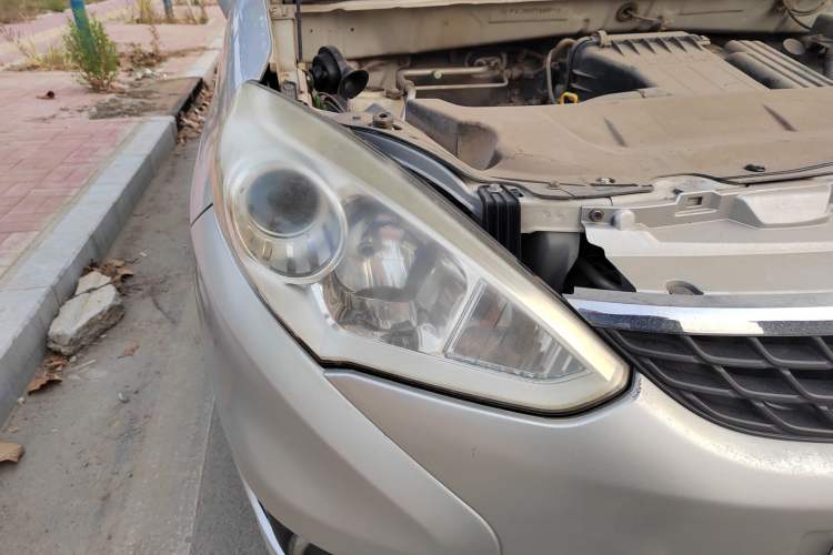 Used Suzuki Liana A6 2015 Hatchback 1.4L Manual Enjoyment Model
