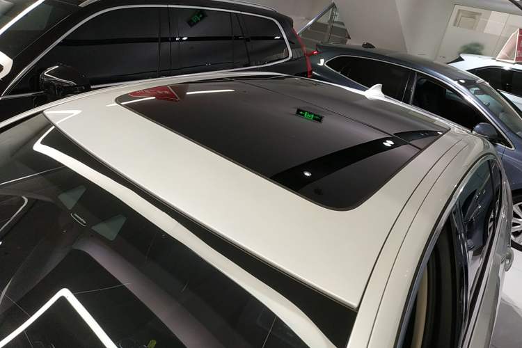 Used BMW 5 Series New Energy 2020 Mileage Upgrade Version 530Le Luxury Package
