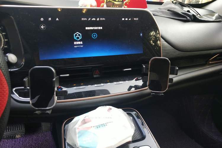 Used GAC Group Toyota iA5 2019 Luxury Edition Audio And AC Panel