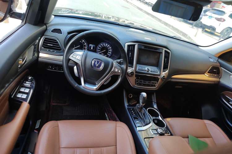 Used CHANGAN CS95 2017 2.0T Four-Wheel Drive ZhiZun Edition