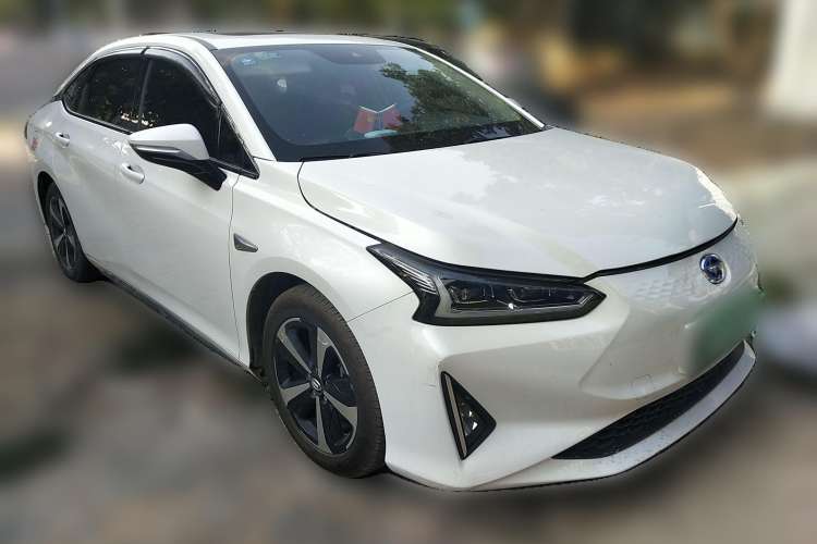 Used GAC Group Toyota iA5 2019 Luxury Edition Front Right 45 Deg