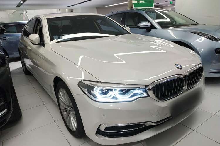 Used BMW 5 Series New Energy 2020 Mileage Upgrade Version 530Le Luxury Package
