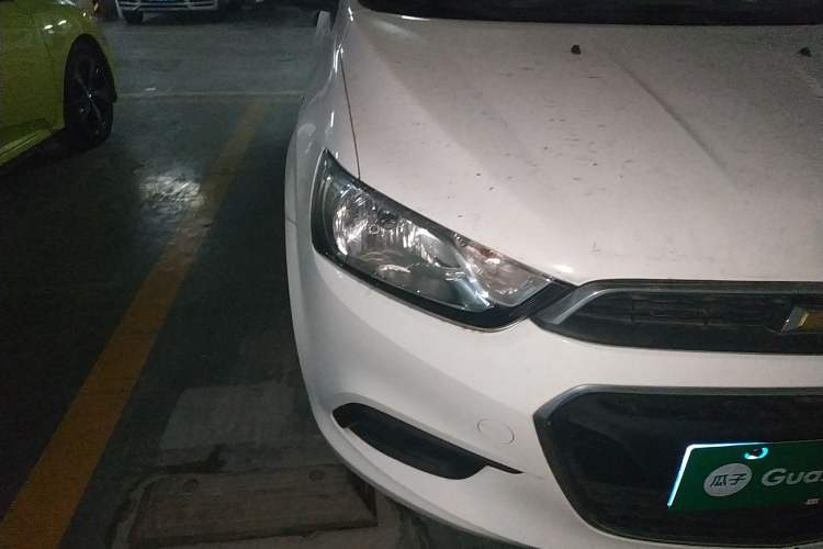 Used Chevrolet Aveo Sonic 2014 Sedan 1.4SL AT Fashion Edition