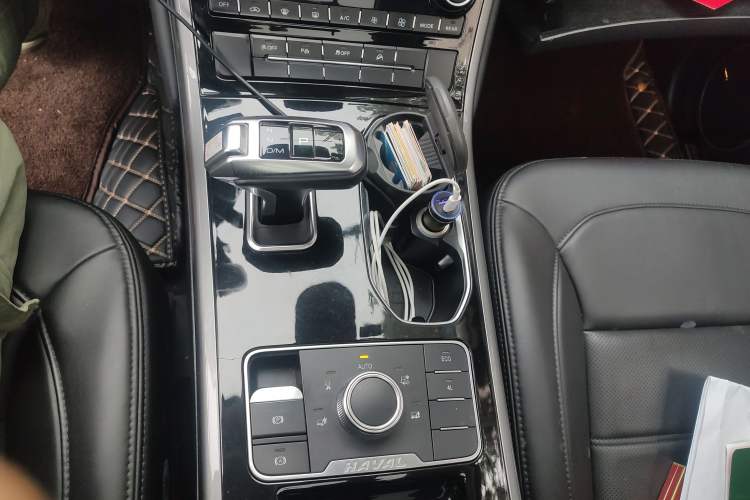 Used Haval H8 2017 2.0T Gasoline 4x4 Smart Enjoyment Version