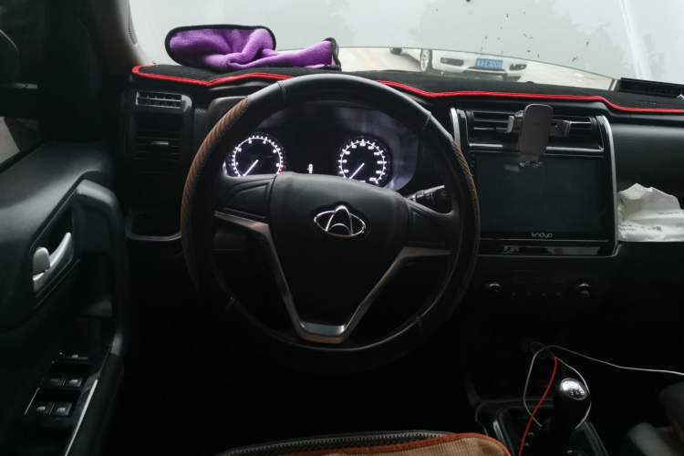 Used CHANGAN OSHAN X70A 2019 1.5L Manual Standard Version China VI
