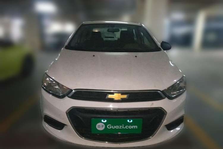 Used Chevrolet Aveo Sonic 2014 Sedan 1.4SL AT Fashion Edition