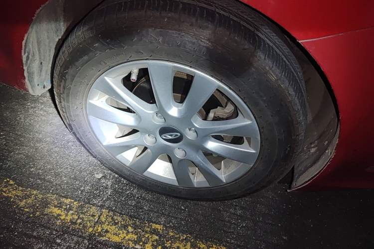 Used Chery Fengyun 2 2013 Hatchback 1.5L Manual Ruiyi Edition
