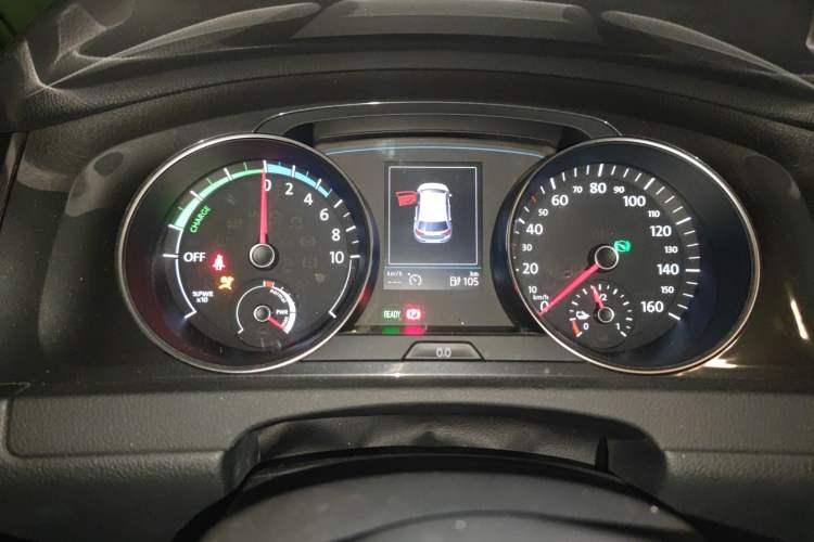 Used Volkswagen Golf Pure Electric 2020 Chari Odometer Close Up