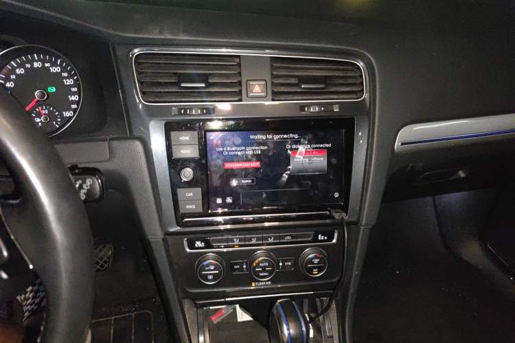 Used Volkswagen Golf Pure Electric 2020 Chari Audio And AC Panel