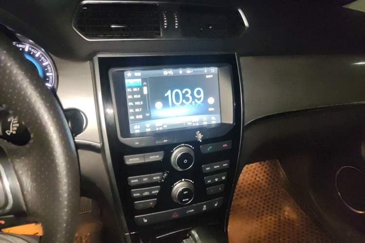 Used Haval H2 2016 Red-Label 1.5T Automatic Two-Wheel Drive Luxury Model