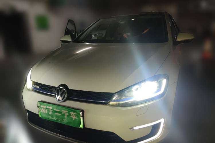 Used Volkswagen Golf Pure Electric 2020 Chari Front