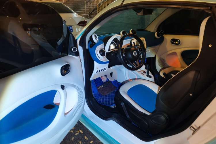 Used smart fortwo 2016 0.9T 66kW Convertible Ultimate Edition
