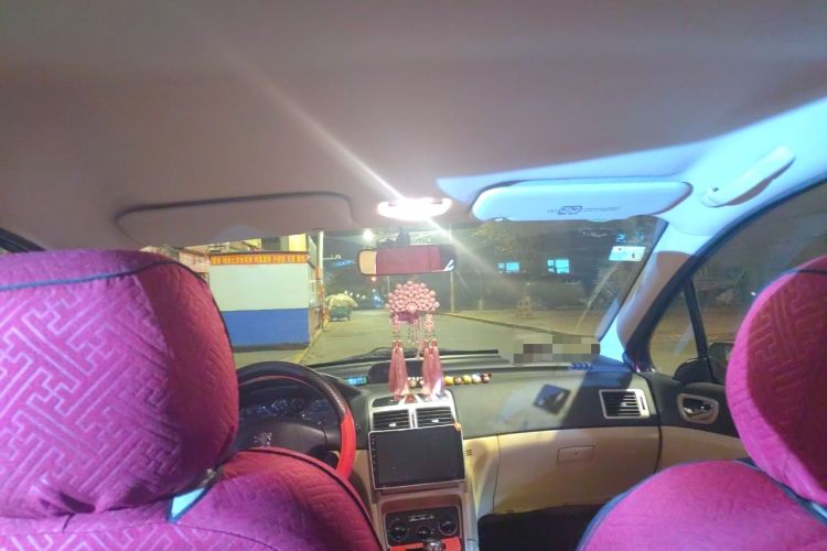 Used Peugeot 307 2008 Hatchback 2.0L Automatic Deluxe Edition Headliner