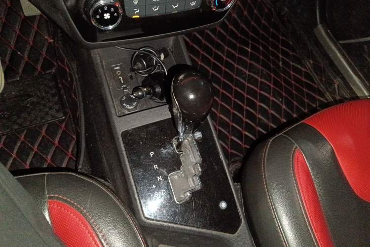 Used JAC Refine S2 2015 1.5L CVT Luxury Smart Version
