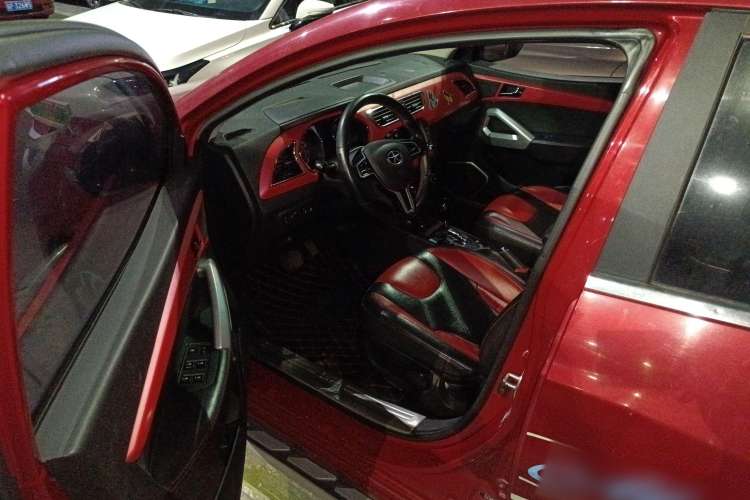 Used JAC Refine S2 2015 1.5L CVT Luxury Smart Version
