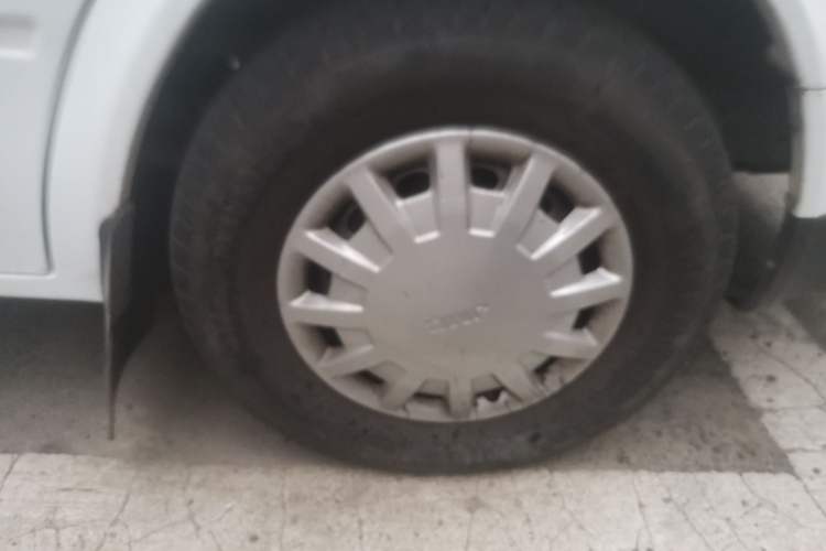 Used JMC Transit 2017 2.8T Commercial Version Short Wheelbase Mid-Roof 6/7/8-Seater JX493