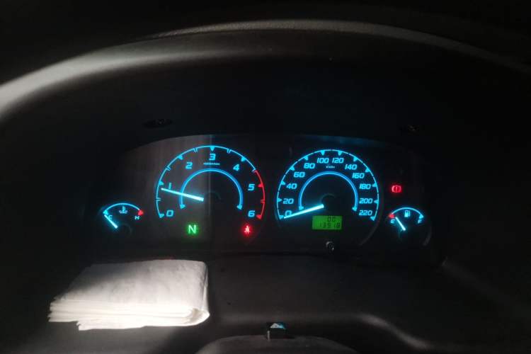 Used JMC Transit 2017 2.8T Commercial Version Short Wheelbase Mid-Roof 6/7/8-Seater JX493