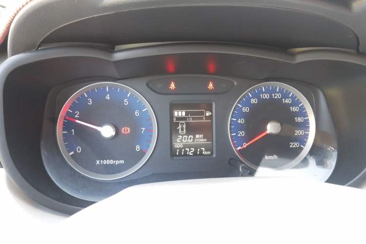 Used Venucia D50 2015 1.6L Manual Fashion Edition
