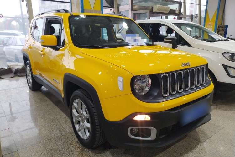 Used Jeep Renegade 2018 Connected Large Screen Version 180T Automatic High-Energy Edition
