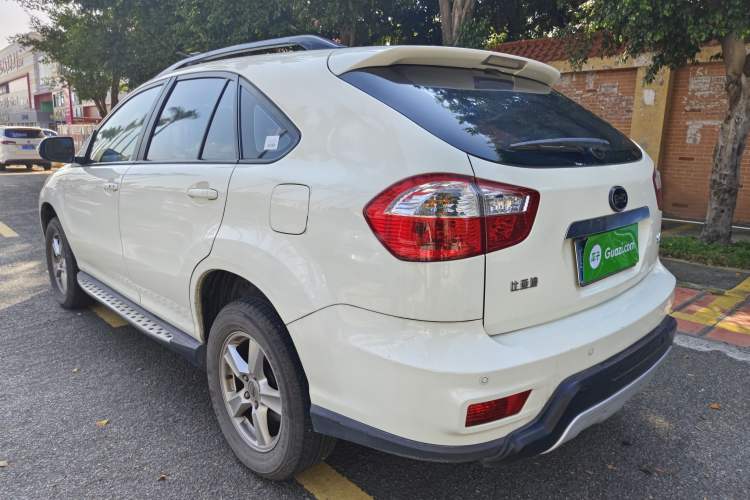 Used BYD S6 2013 Platinum Edition 2.4L Automatic Luxury Model