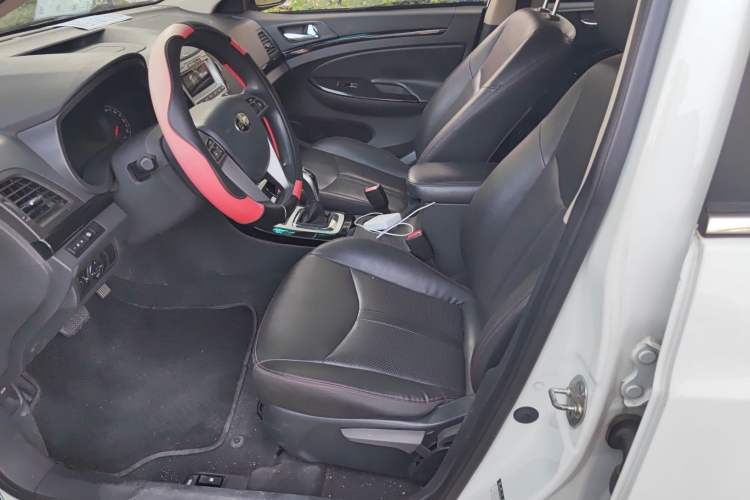 Used BYD e5 2018 Travel Edition
