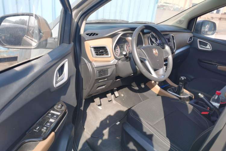 Used Jinbei F50 2017 1.6L Manual Economy Model