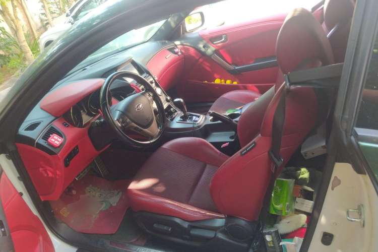 Used Hyundai Genesis Coupe 2012 2.0T Automatic Luxury Edition
