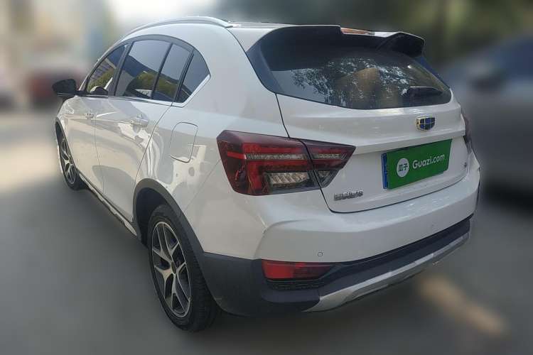 Used Geely Auto Vision S1 2019 Upgraded Model 1.5L CVT Luxury Version
