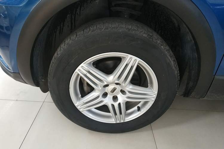 Used Qoros 5 2018 Revised Version 1.6T Automatic Leading Edition
