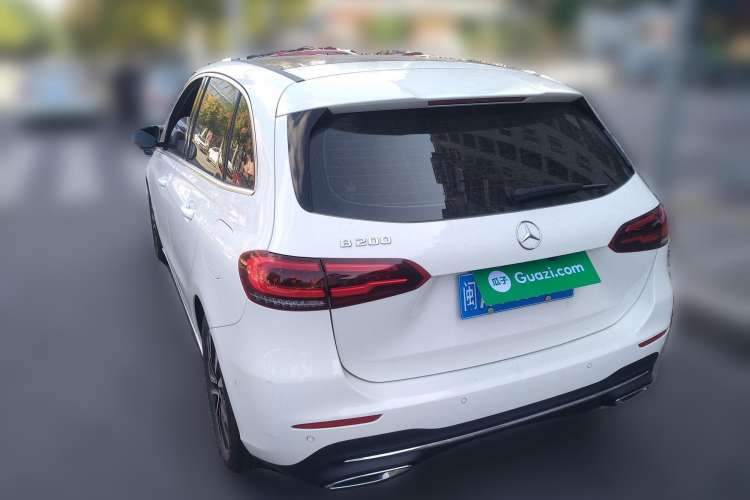 Used Mercedes-Benz B-Class 2022 Updated B 200 Fashion Edition
