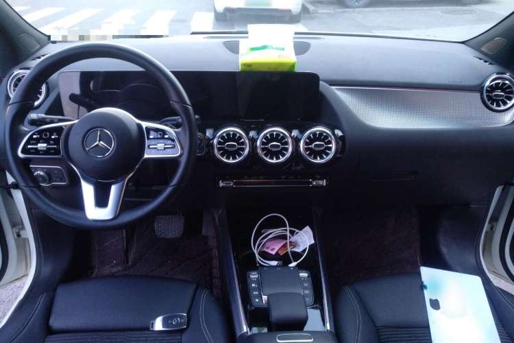 Used Mercedes-Benz B-Class 2022 Updated B 200 Fashion Edition
