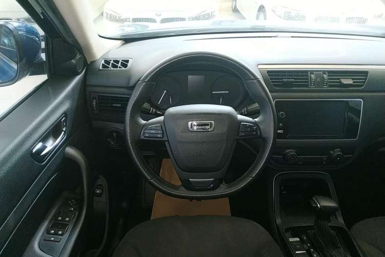 Used Qoros 5 2018 Revised Version 1.6T Automatic Leading Edition
