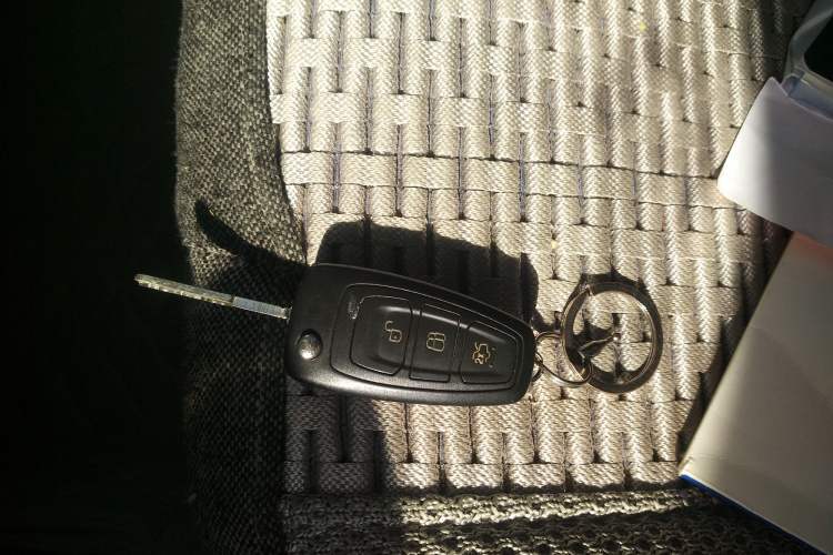 Used Ford Kuga 2013 1.6L GTDi Two-Wheel-Drive Trend Model
