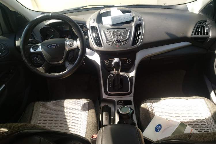 Used Ford Kuga 2013 1.6L GTDi Two-Wheel-Drive Trend Model
